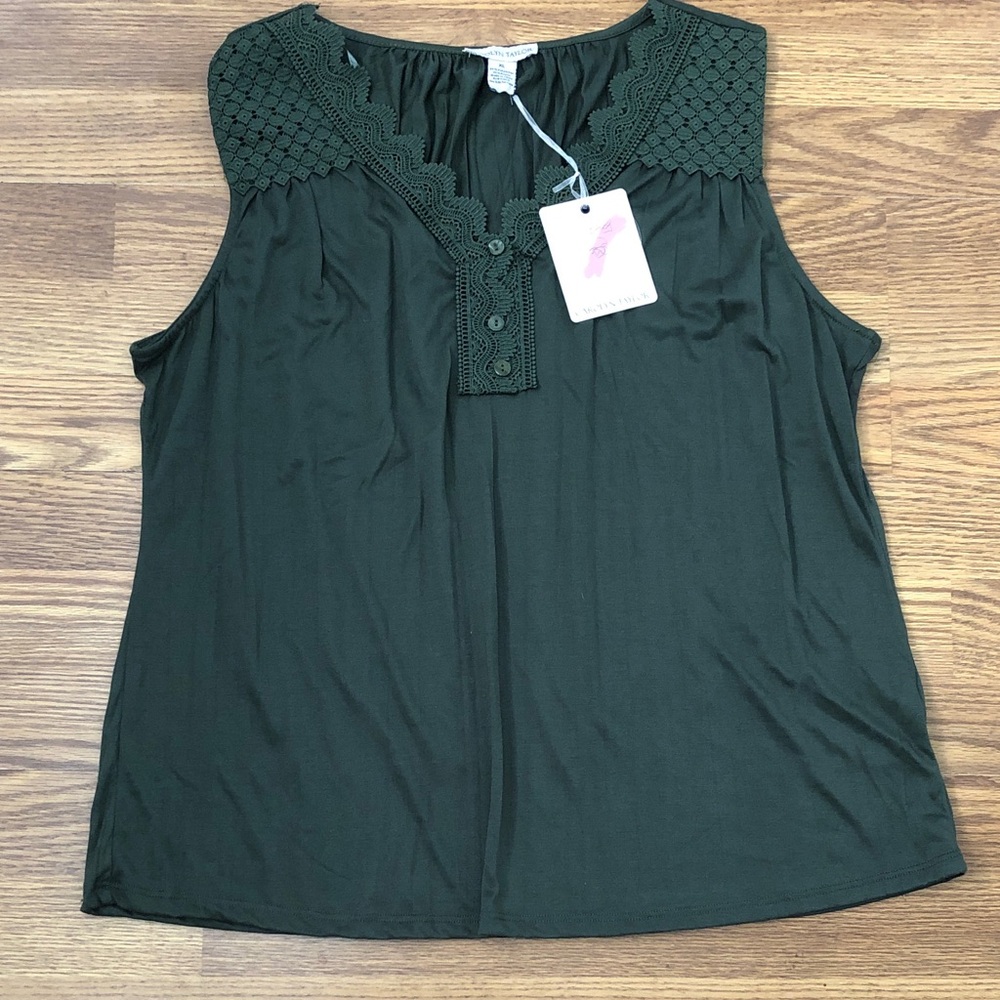 Carolyn Taylor green crochet  Yoke Sleeveless Tank size XL